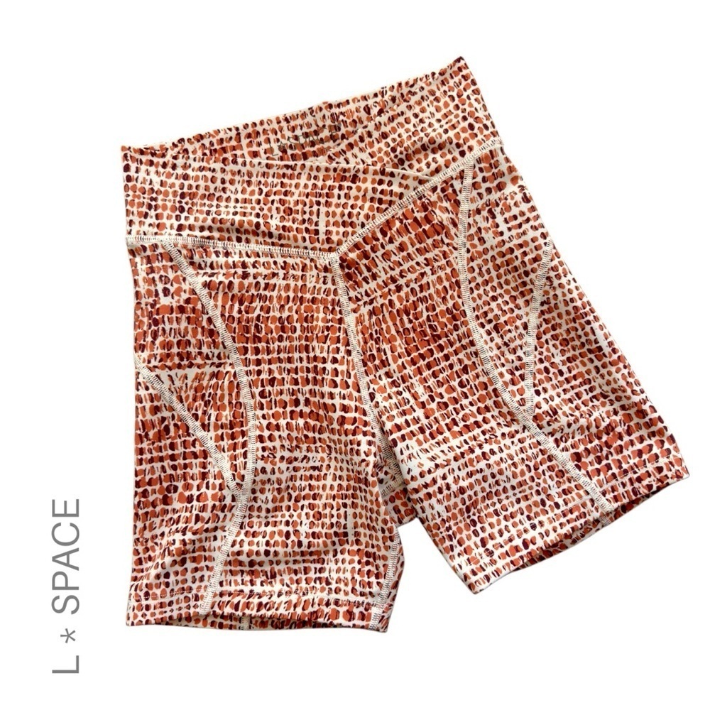 L * SPACE | CARTER BIKE SHORTS LIKE NEW WILD BUNCH PRINT | EXTRA SMALL